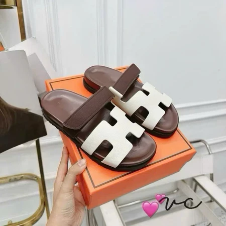 Dép chữ H dán màu mới( đỏ nâu- phối trắng) chân gầy mỏng lùi